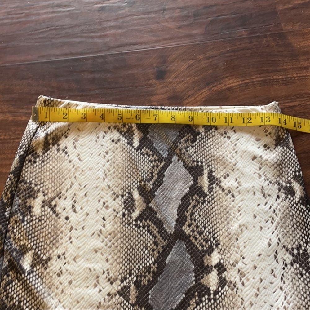 3/$20 snakeskin mini skirt size medium